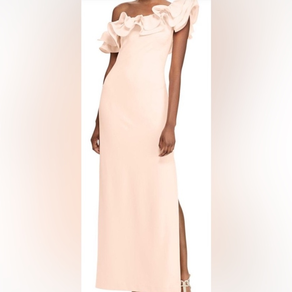 Lauren Ralph Lauren Ruffled One Shoulder Gown